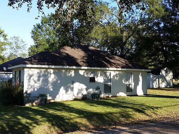 4th image of 61122 McGehee Ave