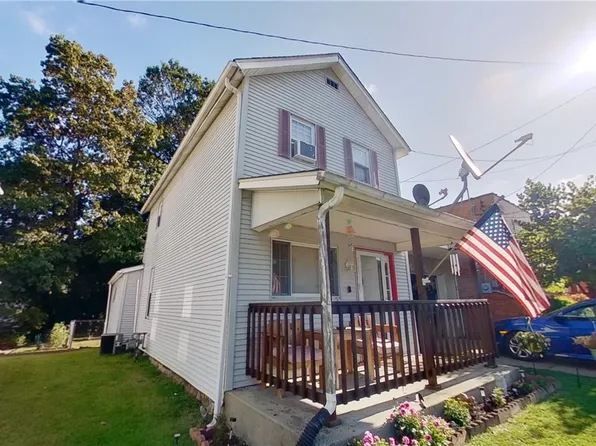 357 Main St, Wampum, PA 16157