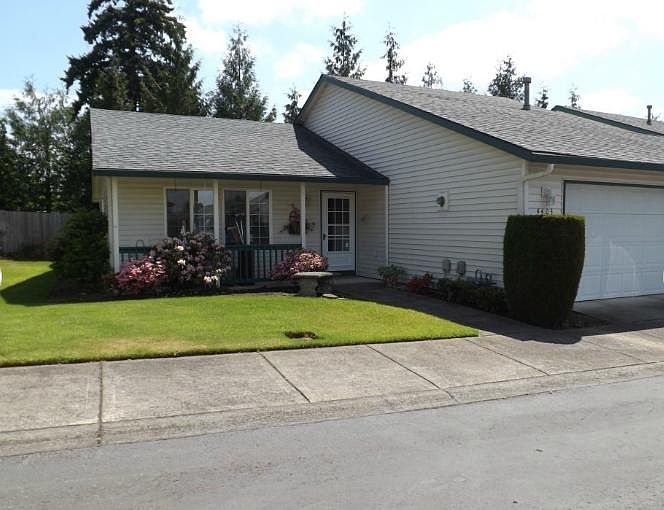 1st image of 4403 NE 75th Ave #J-20