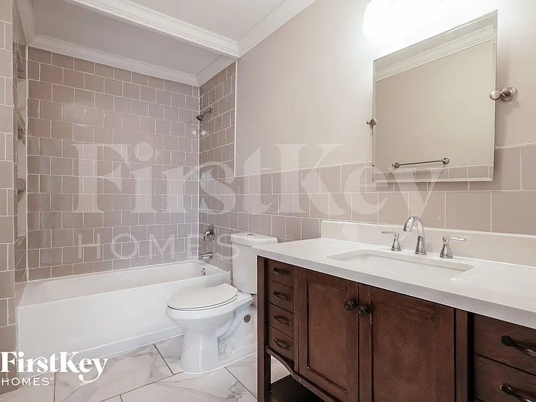 202 E Jasmine Rd — Photo 11
