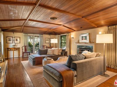 367 N Orange Dr, Los Angeles, CA, 90036
