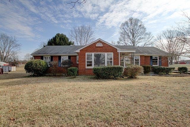 1st image of 109 Keith Dr #109