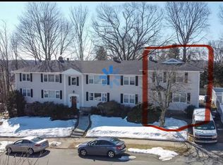 6 Savoy St APT A, Hamden, CT 06514