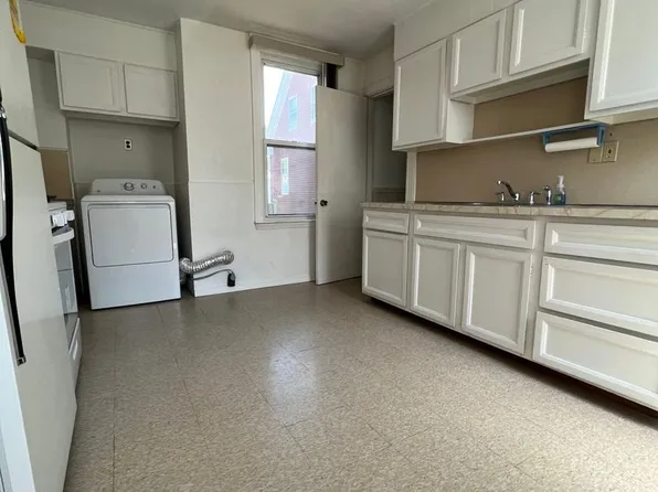 40 Myrtle Ave, Cambridge, MA 02138