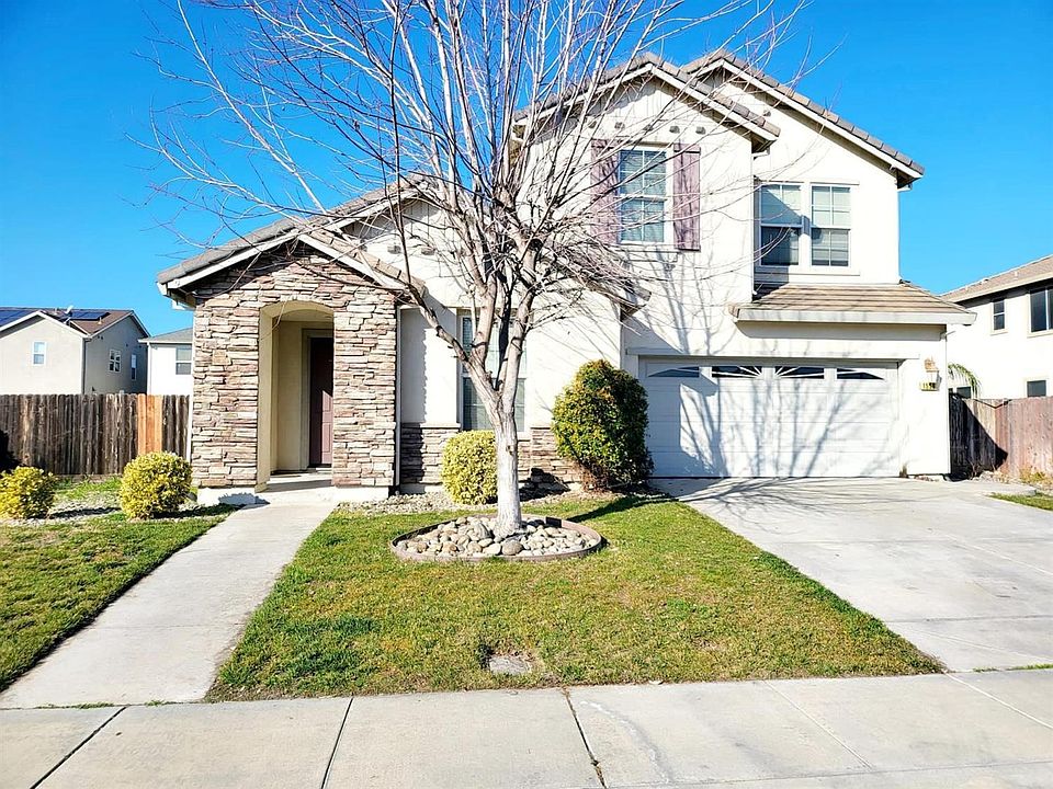 1st image of 1559 E Topiary Dr