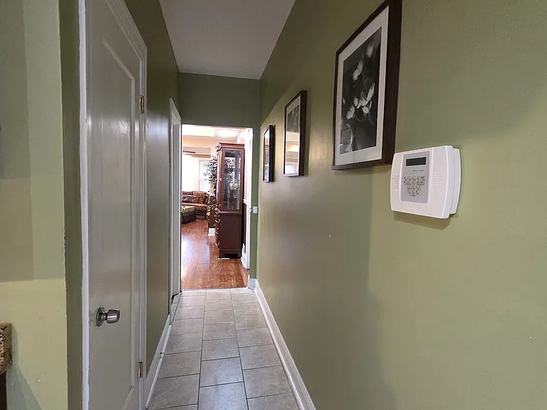 3525 W 62nd Pl #1-B — Photo 9