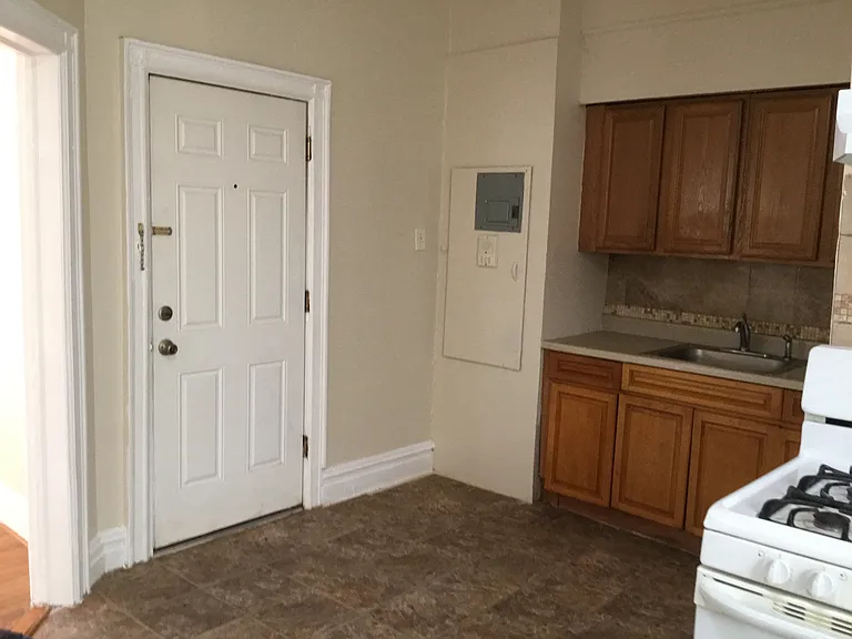17 Van Nostrand Ave #3 — Photo 1