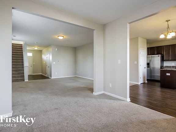 3rd image of 4107 Little Bighorn Dr