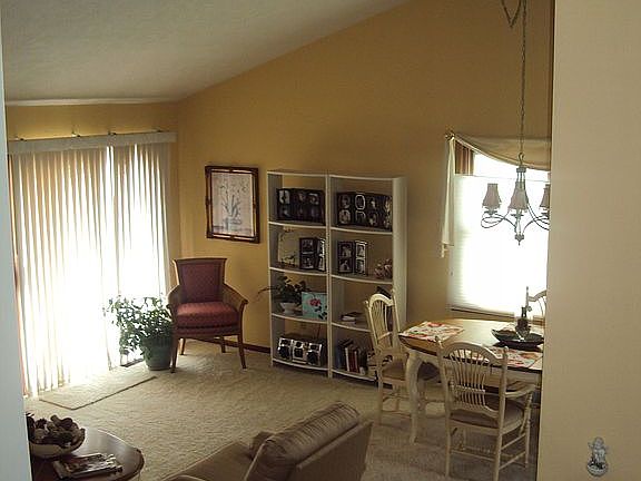 4th image of 2703 Mifflin Ave