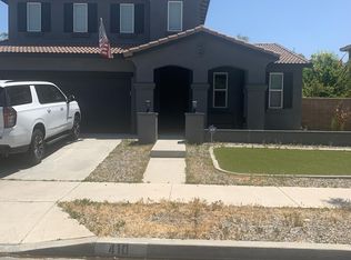 410 Cantata Ave, Hemet, CA 92545