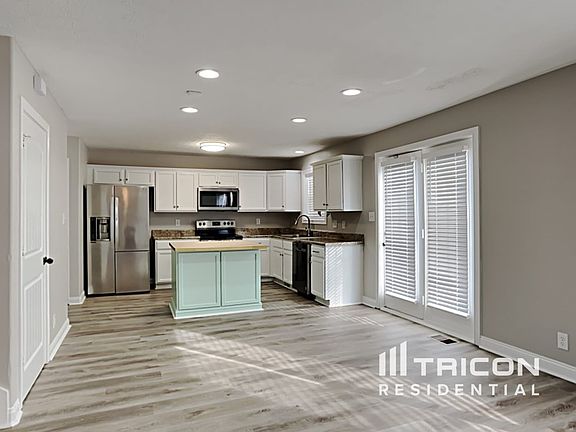 5th image of 2432 Andersonville Dr