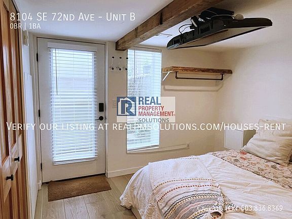 4th image of 8104 SE 72nd Ave Unit B