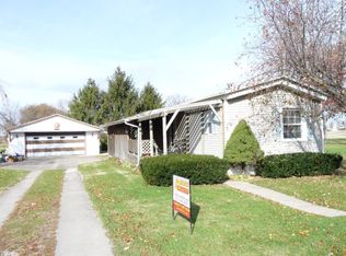 107 W Clay St, Ridge Farm, IL 61870