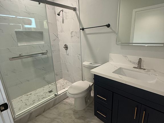 Master BR Bath