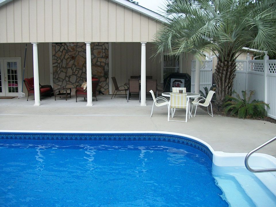 2nd image of 1792 Crooked Pine Dr