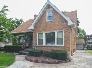 805 N 13th Ave, Melrose Park, IL