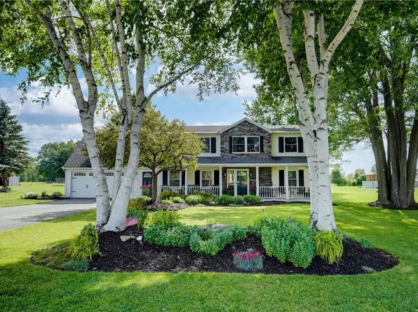 2308 Brickyard Rd, Canandaigua, NY 14424