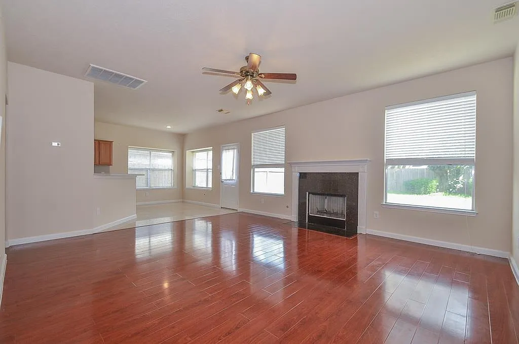 4 bed, 2.5 bath, 2396 sqft, $2,390 — Photo 1