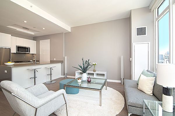 1st image of 42 W 33rd St APT 9D