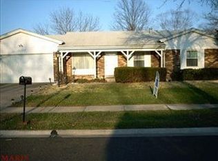 14368 Wild Fox Ct, Florissant, MO 63034