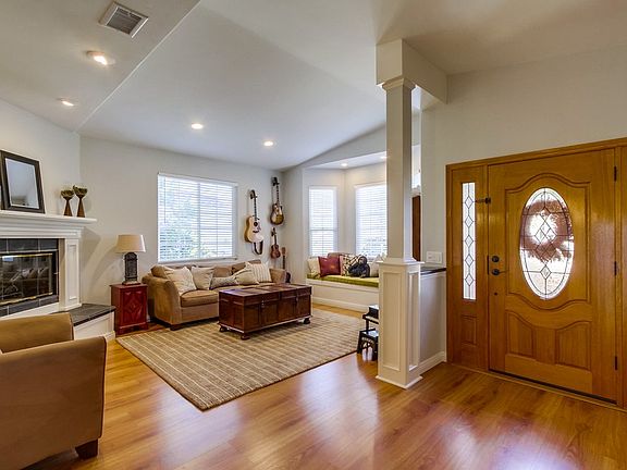 2nd image of 10949 Meadow Glen Way E