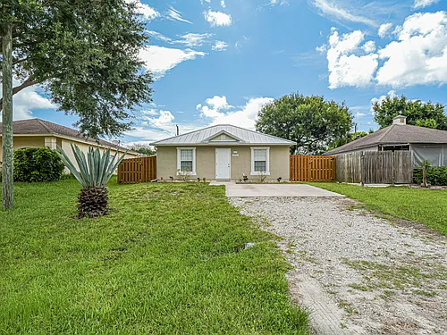 1456 25th Ct SW Photo 1 1456 25th Ct SW Photo 1