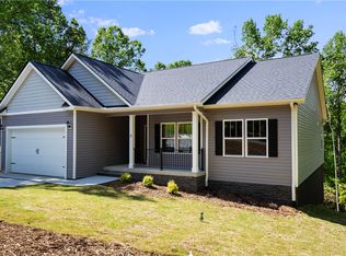 9 Harbour View Dr, Salem, SC 29676