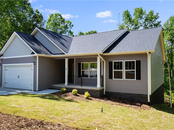 9 Harbour View Dr, Salem, SC 29676