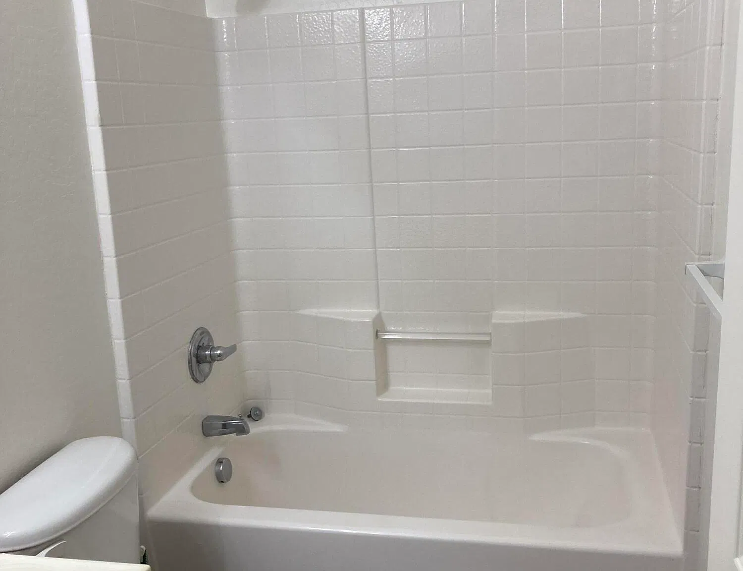2 bed, 2.0 bath, 1100 sqft, $1,675 — Photo 3