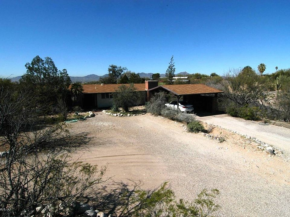 1st image of 5745 N Bonita Dr
