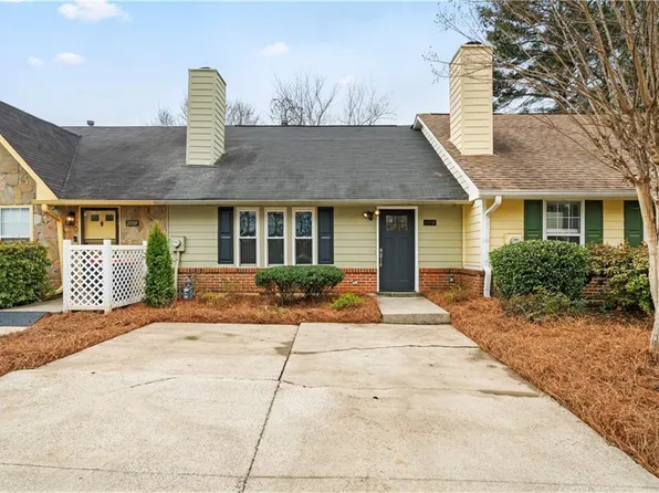 1998 Cheatham Woods Dr SW, Marietta, GA 30008