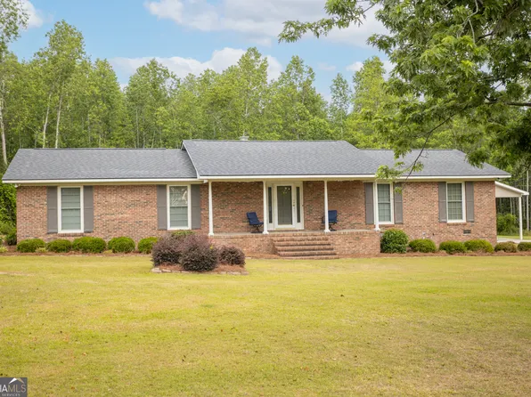 143 Atkinson Dr, Swainsboro, GA 30401