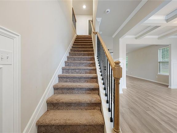 4th image of 116 Cabin Way