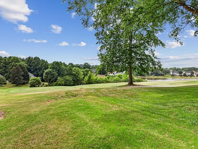 501 Competition Rd — Photo 43