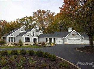 66 Memory Ln, Fort Thomas, KY 41075