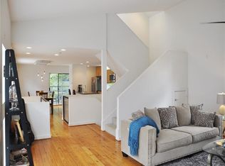 1210 Urban Lofts Dr, Dallas, TX 75215