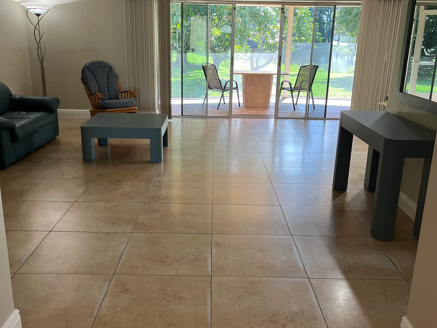 3 bed, 2097 sqft, $3,000 — Photo 3