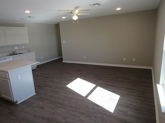 4th image of 1102B Cheryl Ln