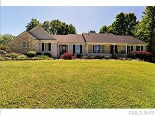 1501 Heatherloch Dr, Gastonia, NC 28054
