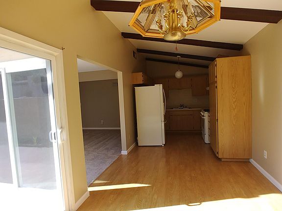 5th image of 9074 Calle Lucia