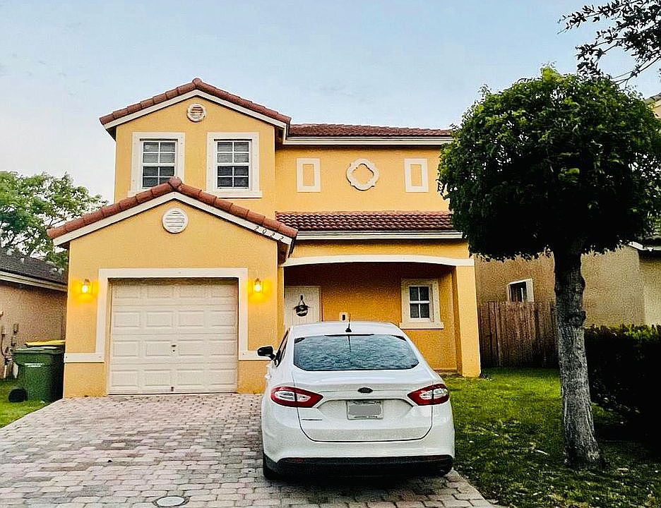 1st image of 2022 SE 14th Ct