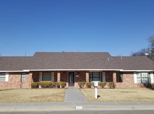 711 Sherrill Ln, Roswell, NM 88201