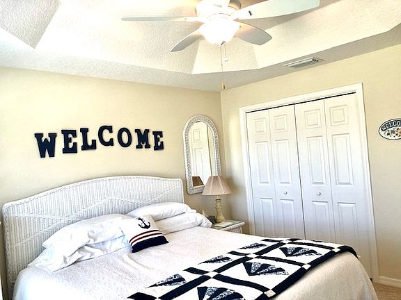 Guest bedroom closet