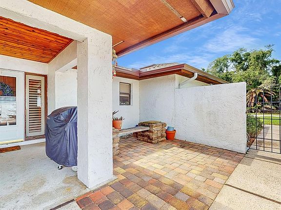5th image of 111 TUXFORD DRIVE