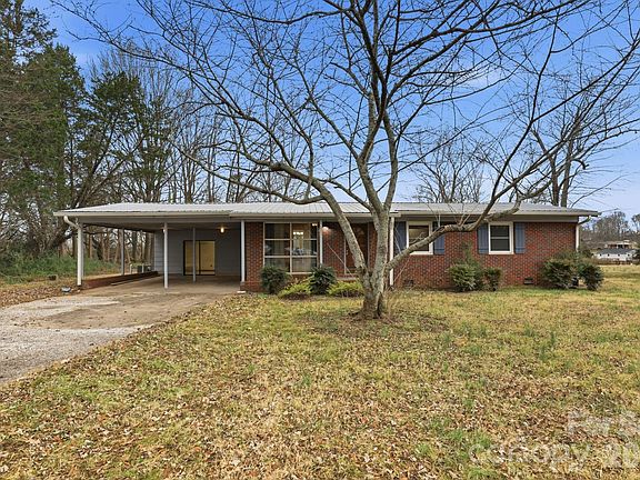 2nd image of 103 Roseman Ln