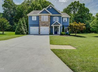 149 Christine Ct, Johnson City, TN 37601