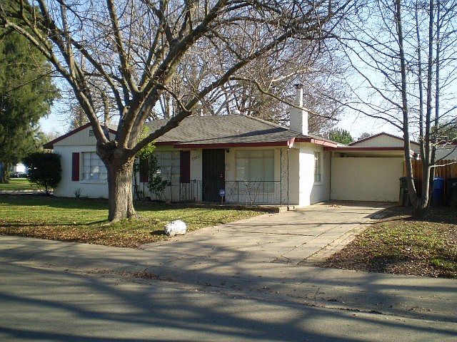 2nd image of 4801 61st St