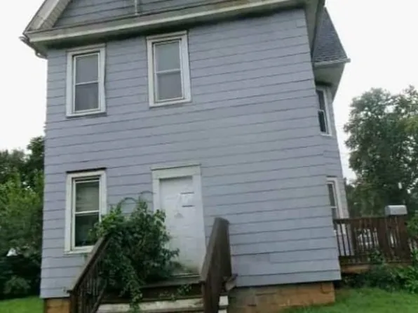 621 Crown Point Rd, Westville, NJ 08093