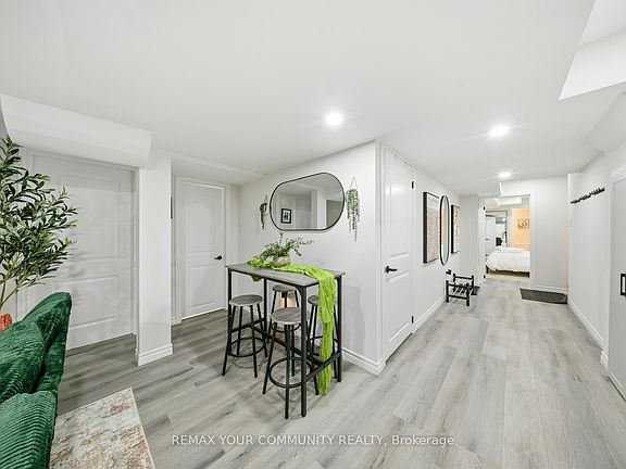 5th image of 43 Tweedhill Ave #Basement