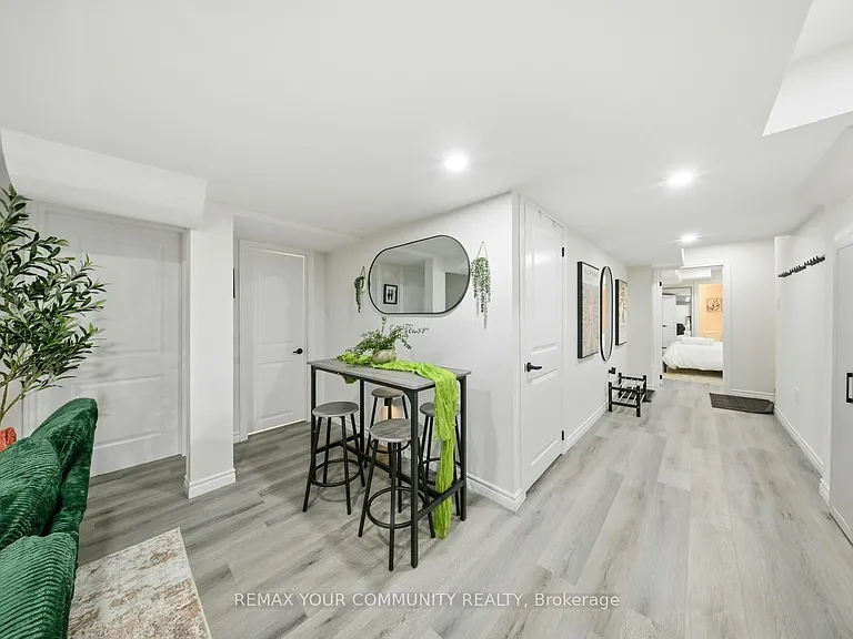 43 Tweedhill Ave #BASEMENT — Photo 5